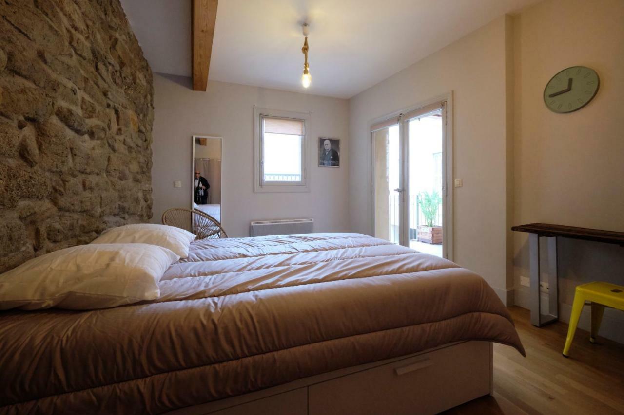 Melina - Appartement Dans Les Remparts De La Bastide Avec Parking Et Terrasse Carcassonne Luaran gambar